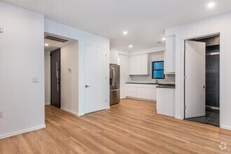 Building Photo - 206 Harrison Ave