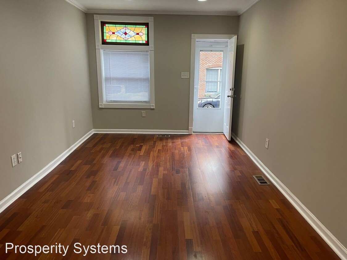 Foto principal - 2 br, 1.5 bath House - 813 S Decker St