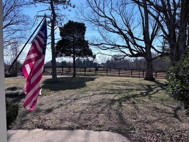 Foto del edificio - 1444 Ben T Johns Rd