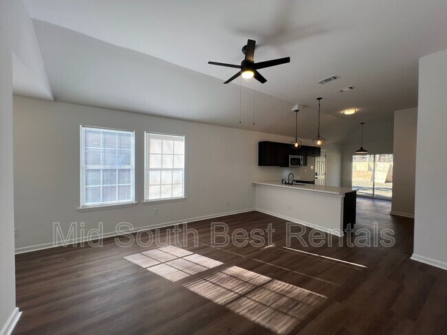 Foto del edificio - 3785 Brookmeade St