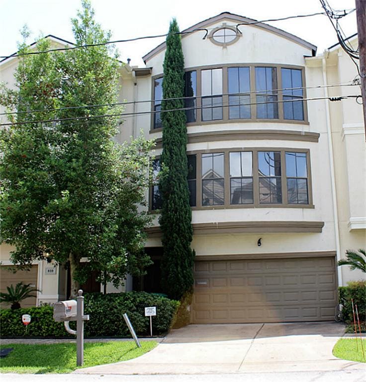 806 Reinicke St, Houston, TX 77007 Townhome Rentals in Houston TX