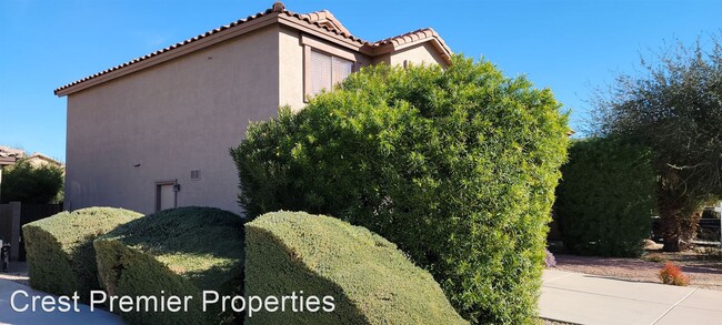 Building Photo - 3 br, 2.5 bath House - 42804 W Sunland Dr