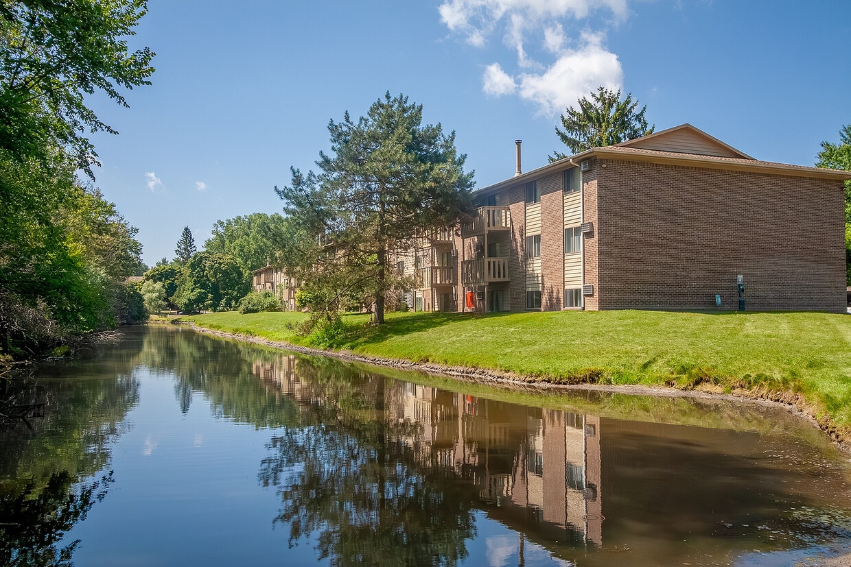 Homestead Apartments - Homestead Apartments