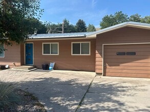 Building Photo - 2409 Duncan Dr