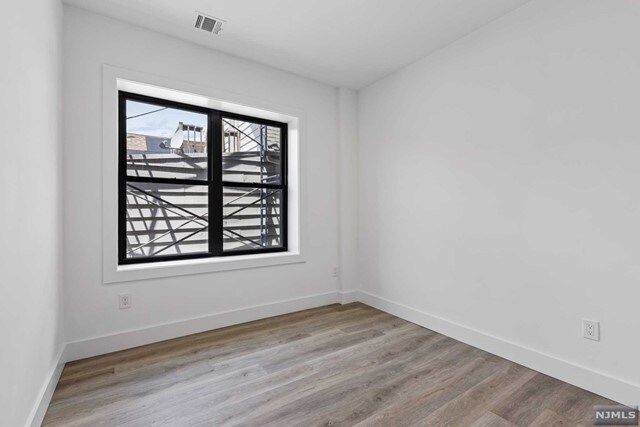 Primary Photo - 189 Dayton Avenue Unit 205