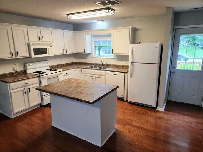 Foto del edificio - 1722 30th Ln