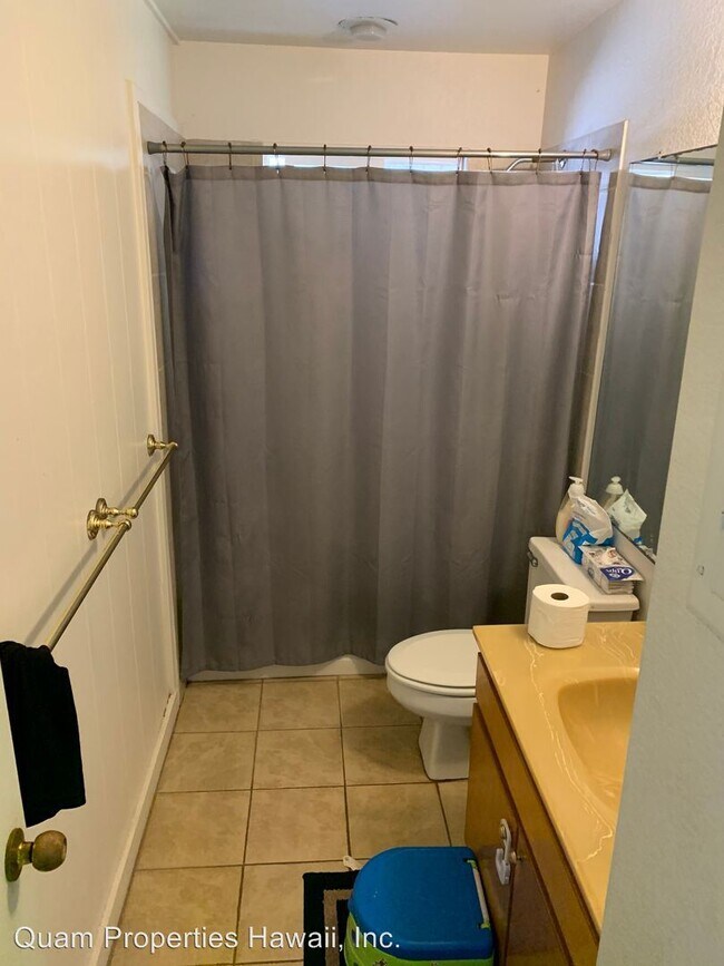Building Photo - 3 br, 1.5 bath House - 305 Mohalu St.