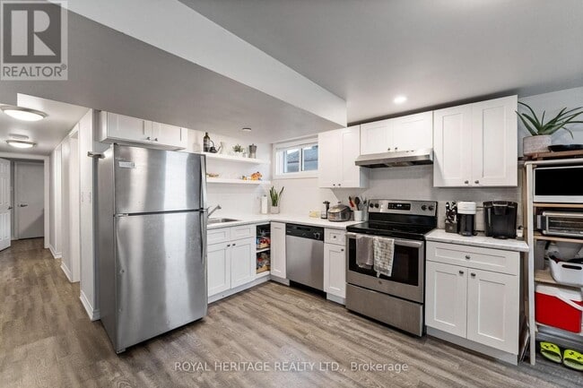 Photo du bâtiment - 1621 Cherryhill Rd