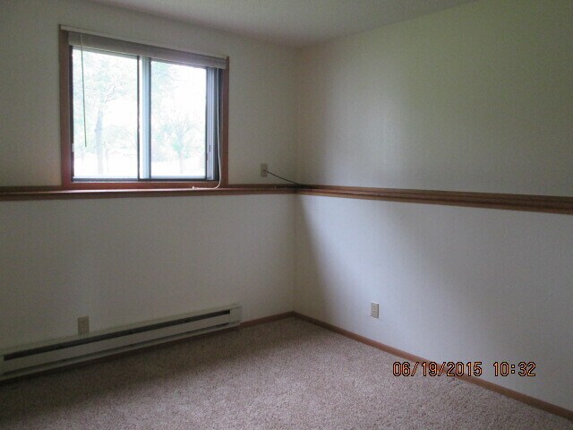 Building Photo - Lower level duplex