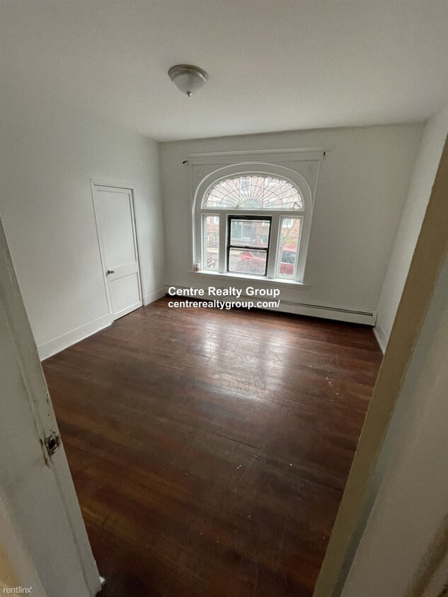Building Photo - 4 br, 1 bath House - 62 Empire St Apt 1A