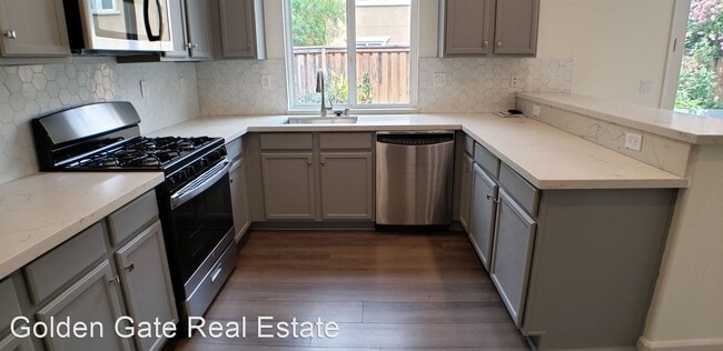 Building Photo - 4 br, 2.5 bath House - 3940 Hidden Grove Lane