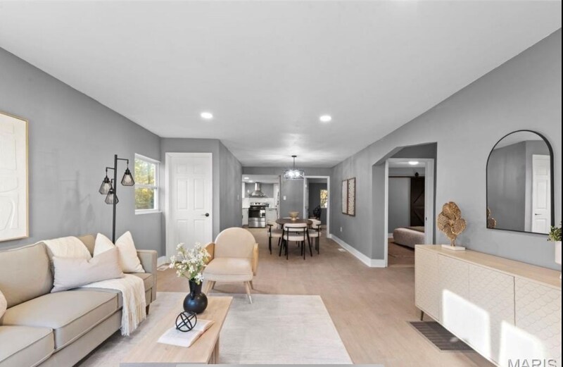 Foto principal - 3221 Suncrest Ave