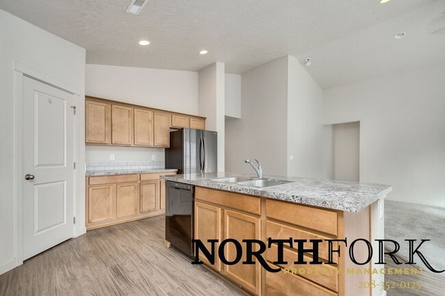 Foto del edificio - Charming Home for Rent in Caldwell