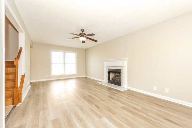 Foto del edificio - 6200 Rocky Top Dr