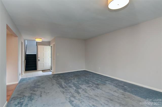 Building Photo - 7846 Hummingbird Ln