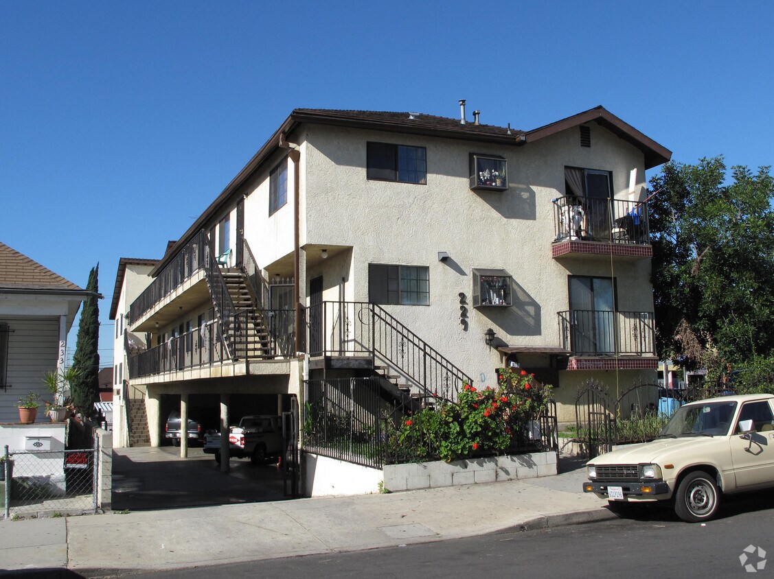 Foto del edificio - 229 S Avenue 22