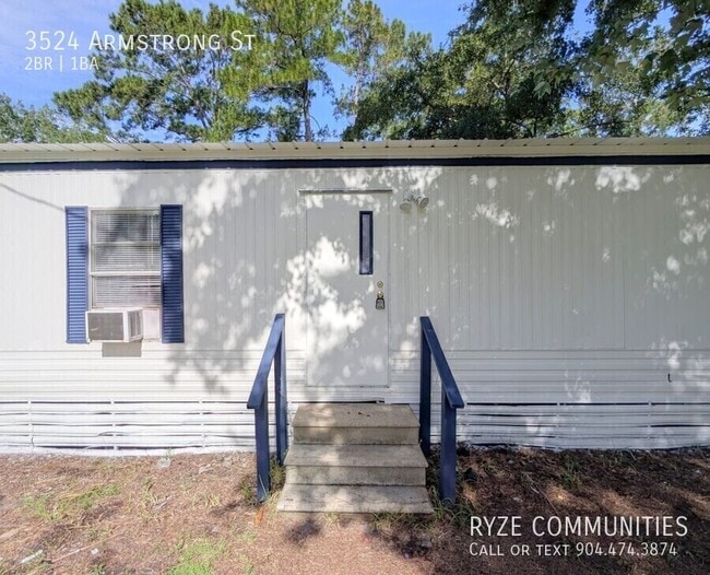 Building Photo - 3524 Armstrong St