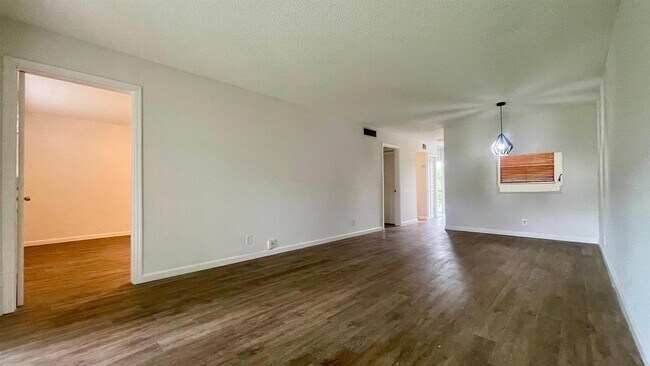 Building Photo - 1801 NW 75th Ave
