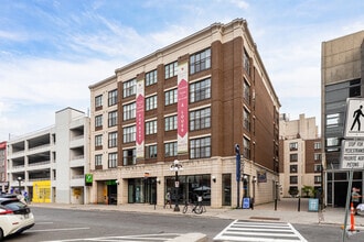 Building Photo - Clarendon Lanes