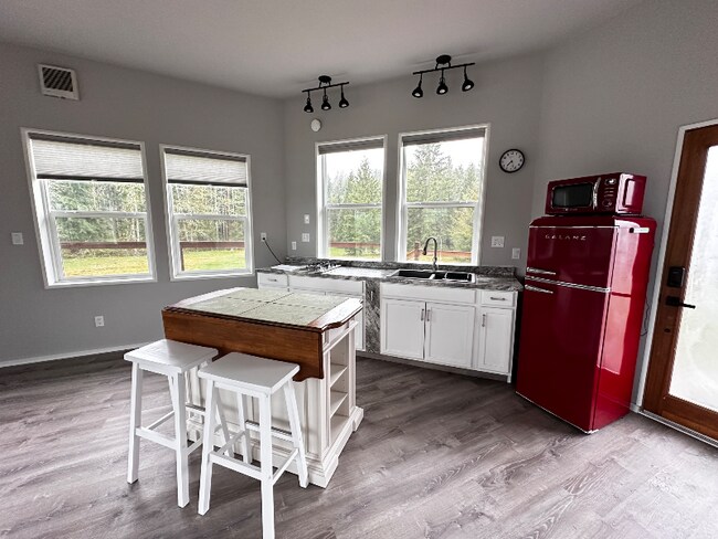 Foto del edificio - 12717 279th Ave NE