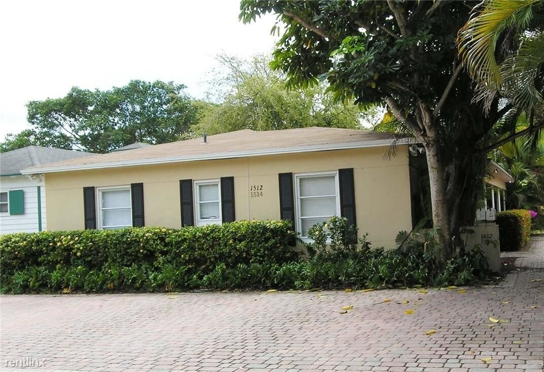 Foto principal - 1512 NE 5th Ct