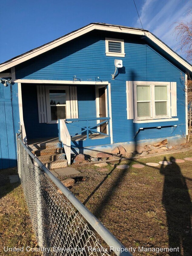 Primary Photo - 2 br, 1 bath House - 504 W 4th St