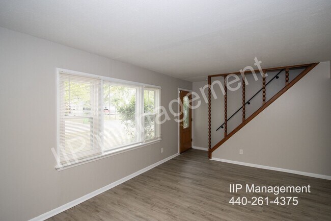 Foto del edificio - Inviting 4 Bed Single Family Home in Eucli...