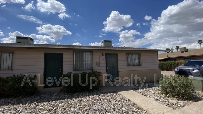 Foto del edificio - 5752 E 28th St