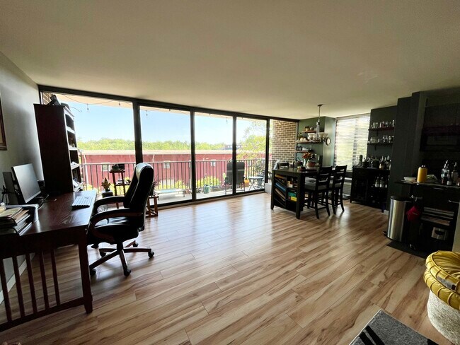 Foto del edificio - 1510-1512 12th St N