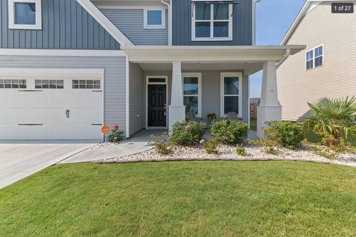 Foto principal - 106 Hampton Dr