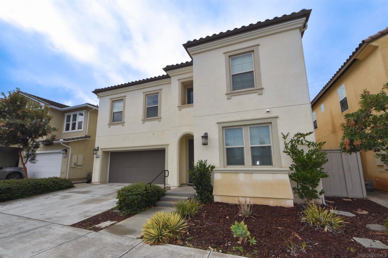 936 Rolling Dunes Wy, San Diego, CA 92154 House Rental in San Diego