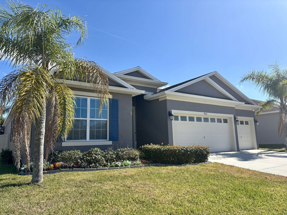 Foto del edificio - 4512 Linwood Trace Ln