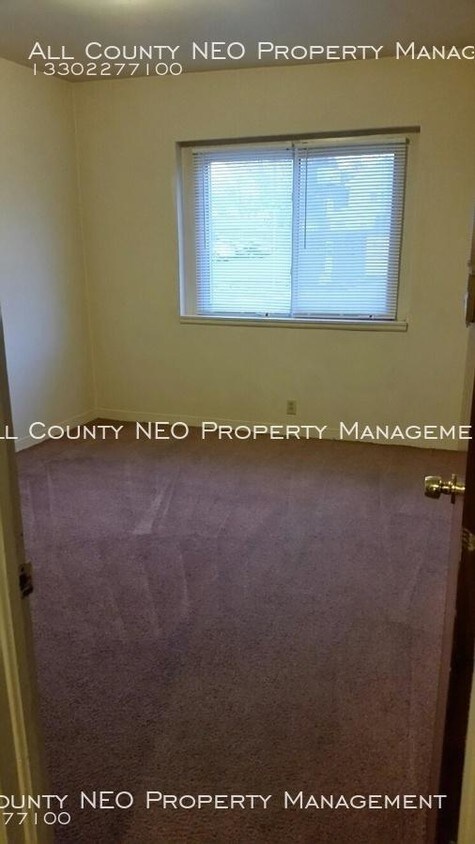 Building Photo - 1 bedroom in Akron OH 44305