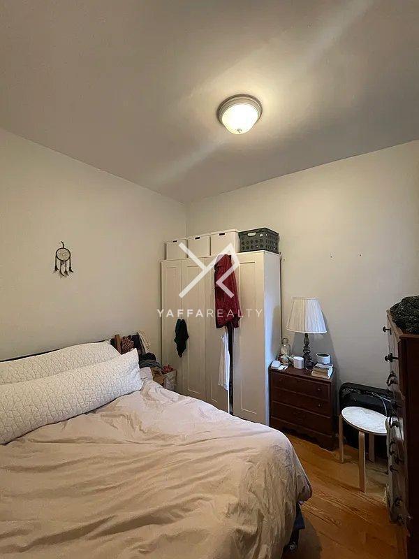 Foto del edificio - 1 bedroom in BROOKLYN NY 11216