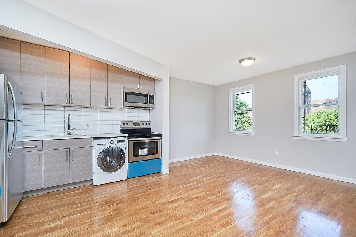 726 Courtlandt Ave Unit 3F, The Bronx, NY 10451 Apartment for Rent in