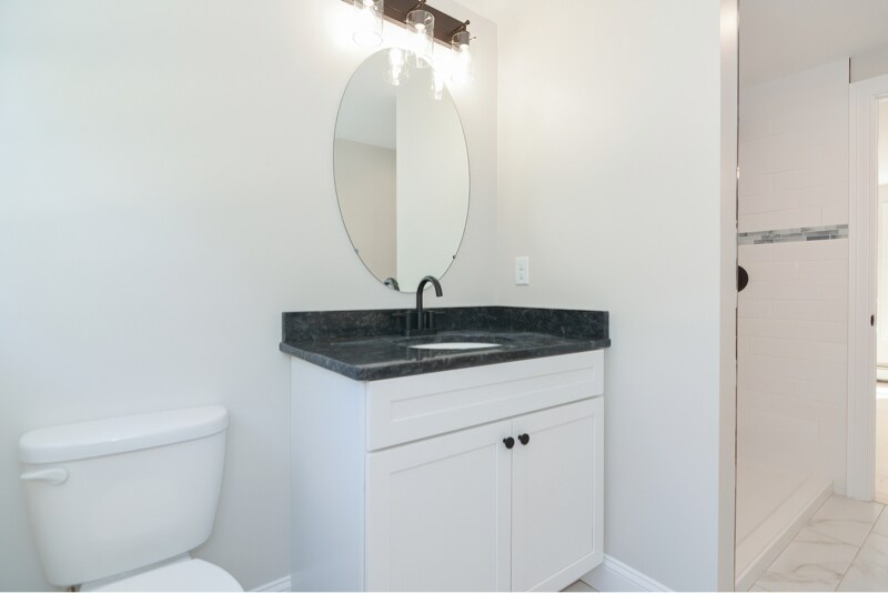 Foto del edificio - 726-728 Goodrich St