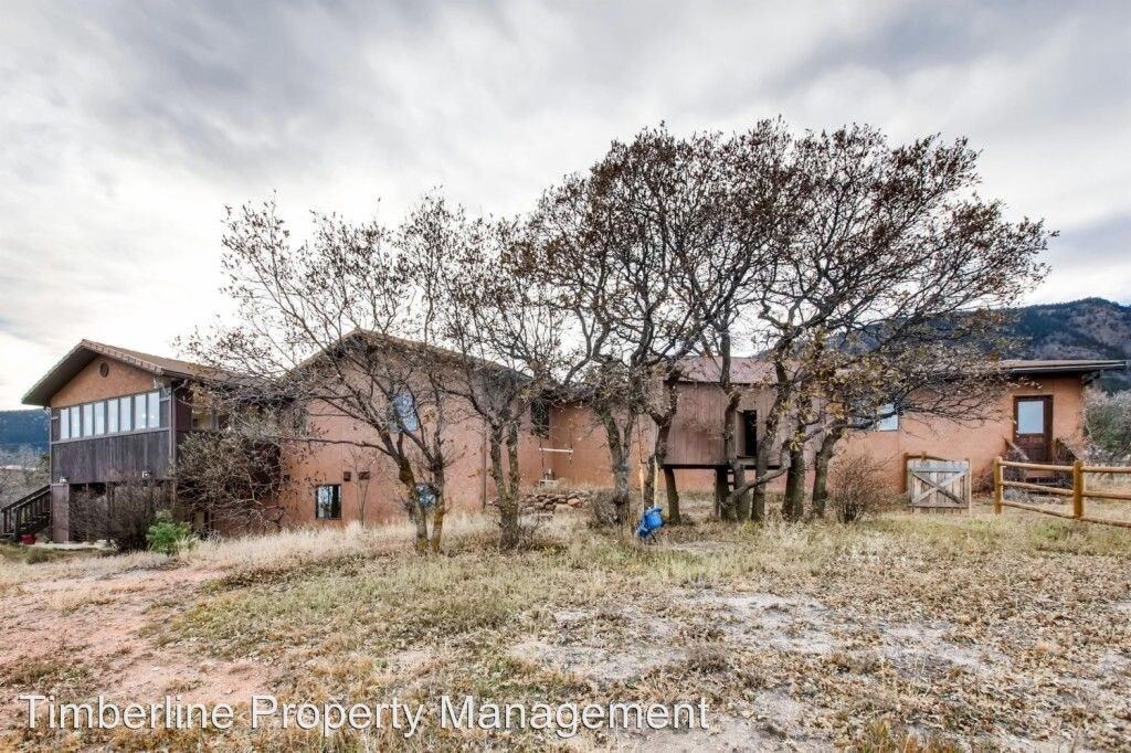 Primary Photo - 7 br, 4 bath House - 16495 Mount Herman Lane