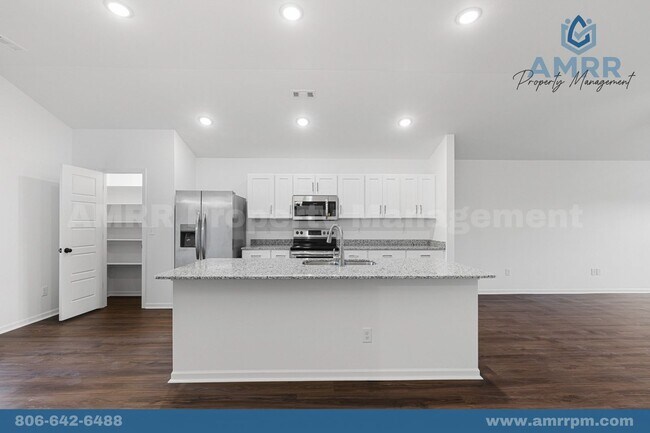 Foto del edificio - New Beginnings Start At AMRR: $1299/MO OFF RENT FOR THE FIRST 3 MONTHS