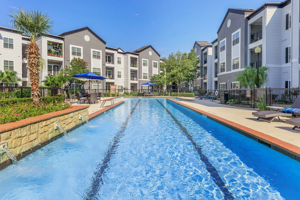 Mansions at Moses Lake Apartments in Texas City, TX