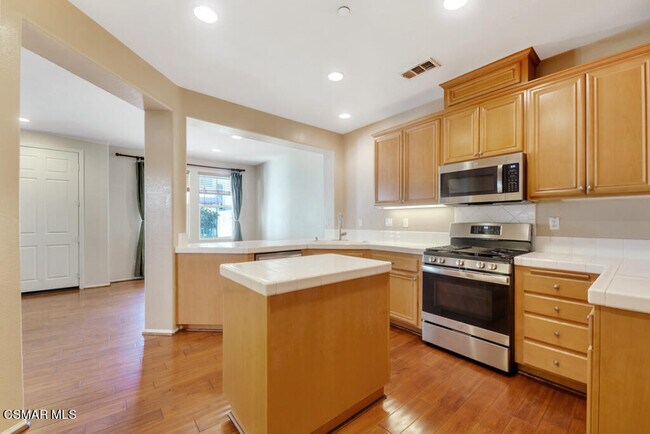 Foto del edificio - 122 Via Katrina