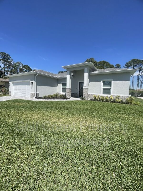 Foto principal - 4646 Brasher Ave