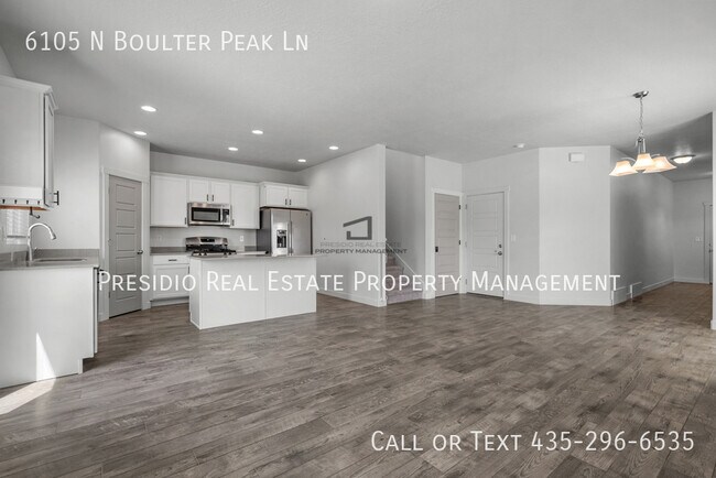 Foto del edificio - 6105 N Boulter Peak Ln