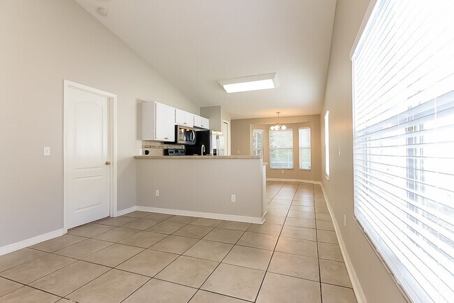 Building Photo - 4313 Longshore Dr