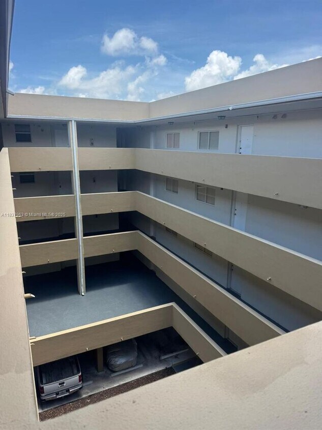 Photo - 2647 NW 25th Ave-507-507