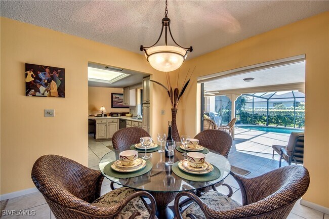 Foto del edificio - 1432 SW 52nd Terrace