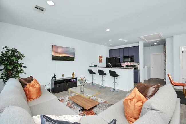 Foto del edificio - 5411 Lindsay Ln