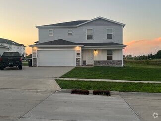 Building Photo - 304 Post Oak Dr