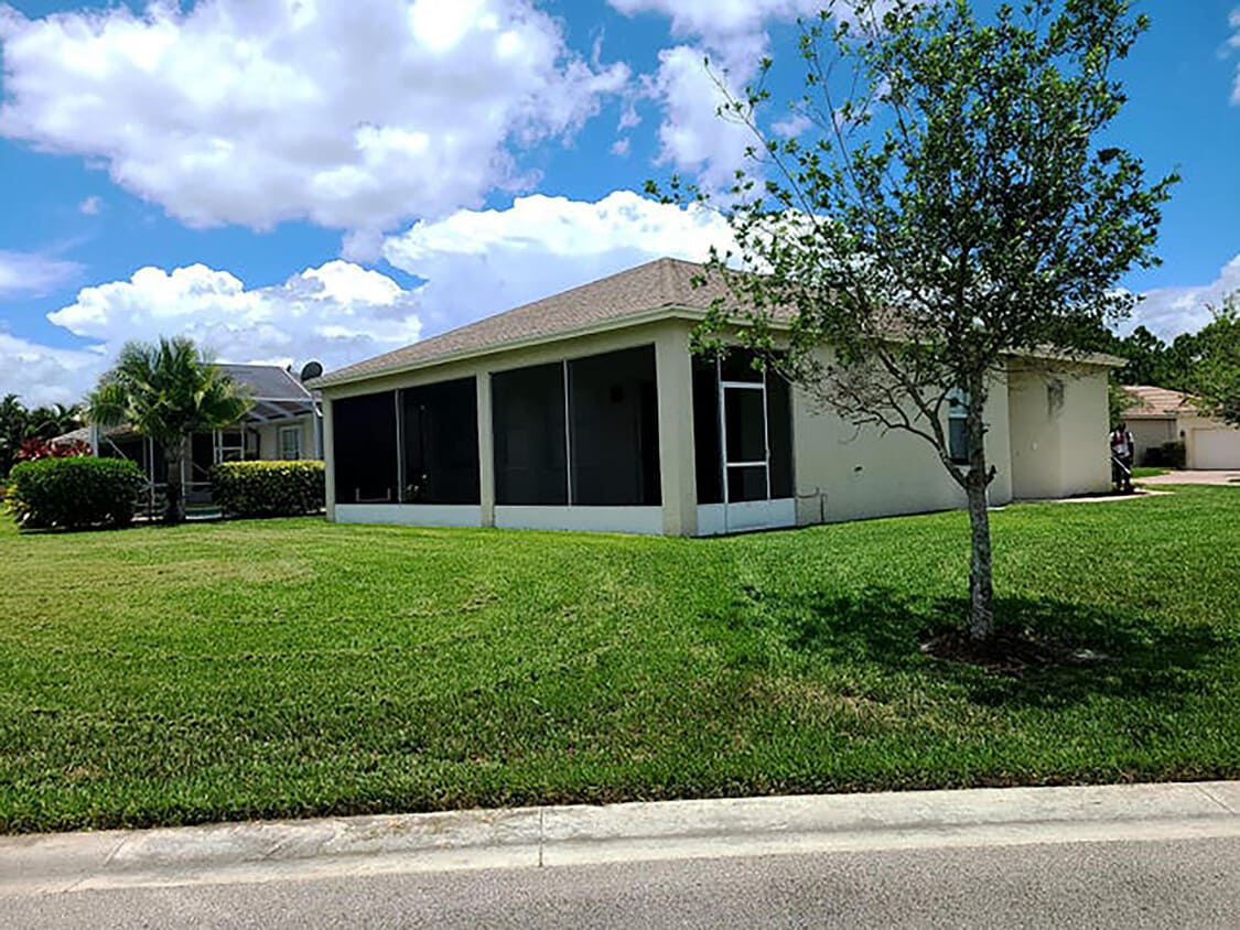 Foto principal - 205 SW Maclay Way