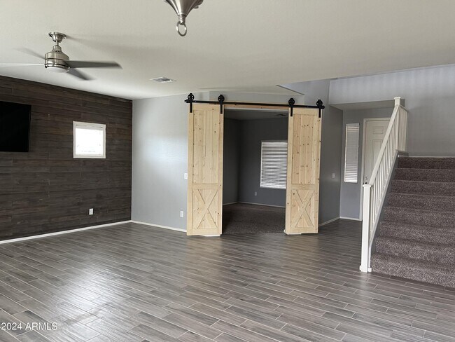 Foto del edificio - 16357 N 180th Dr
