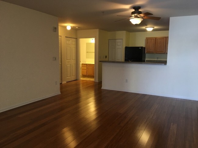 Building Photo - 122 Bertram Dr